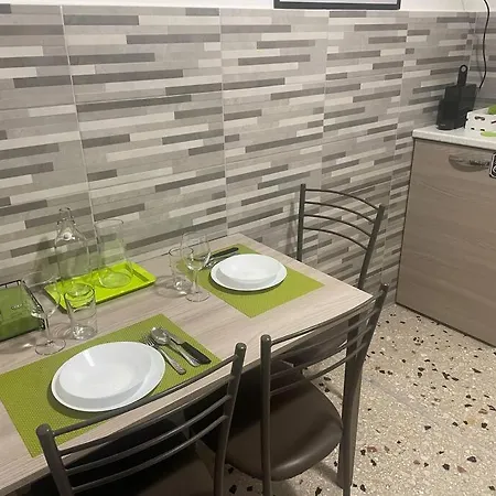 Vicino Metro Centocelle Apartment